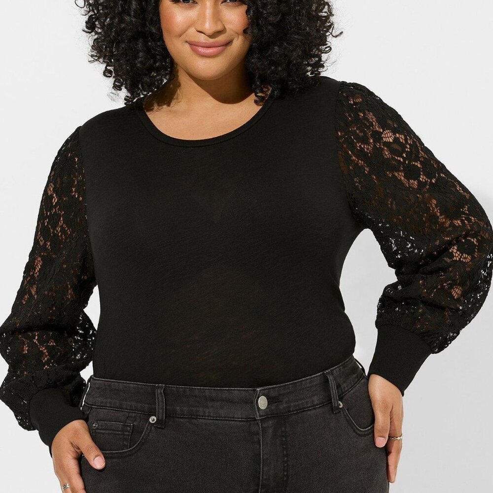 NWT Torrid Super Soft Slub Crew Neck Lace Sleeve Long Sleeve Tee